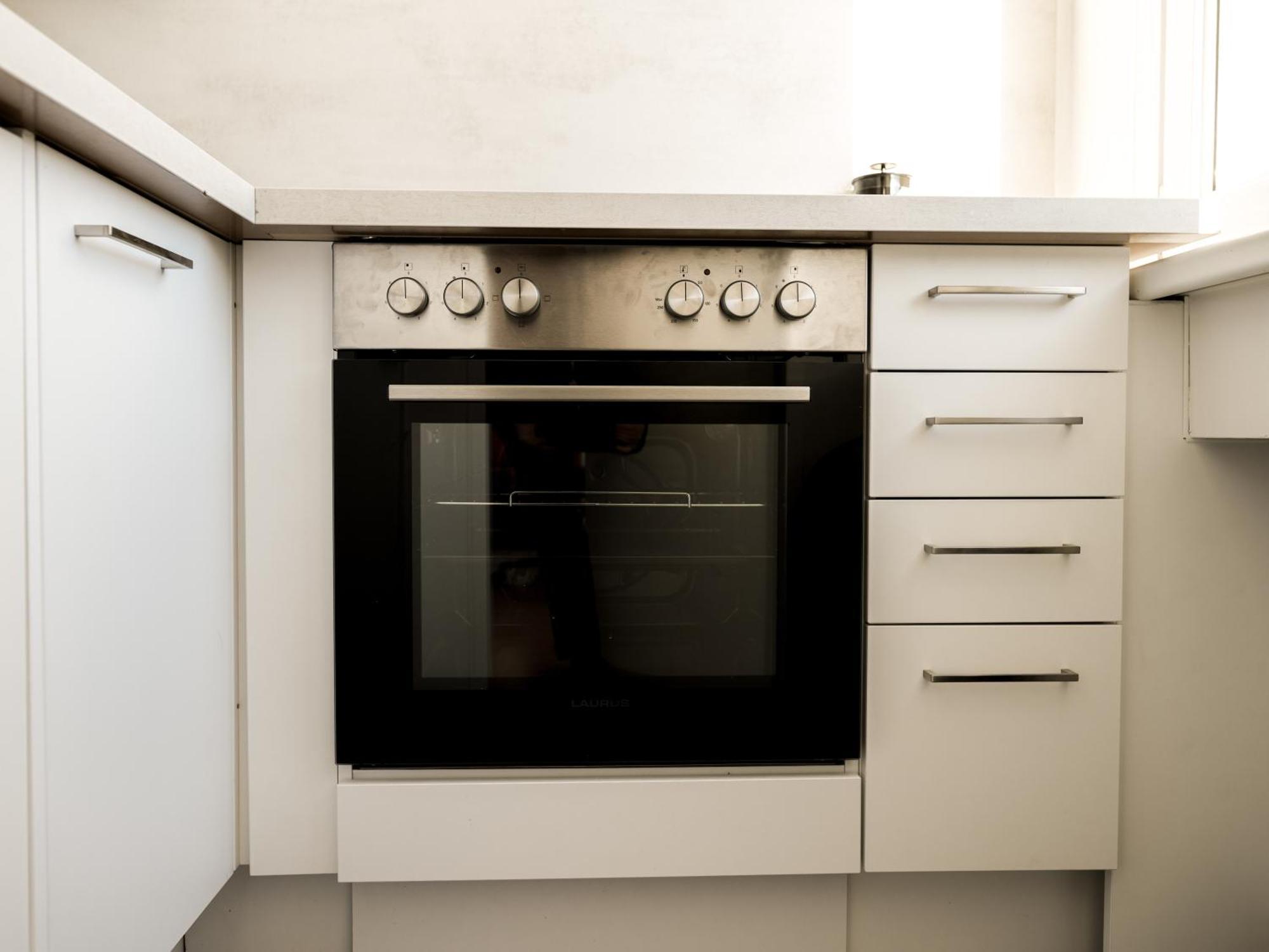 Spacious Apartments With View & Free Parking Wiener Neustadt Exterior foto