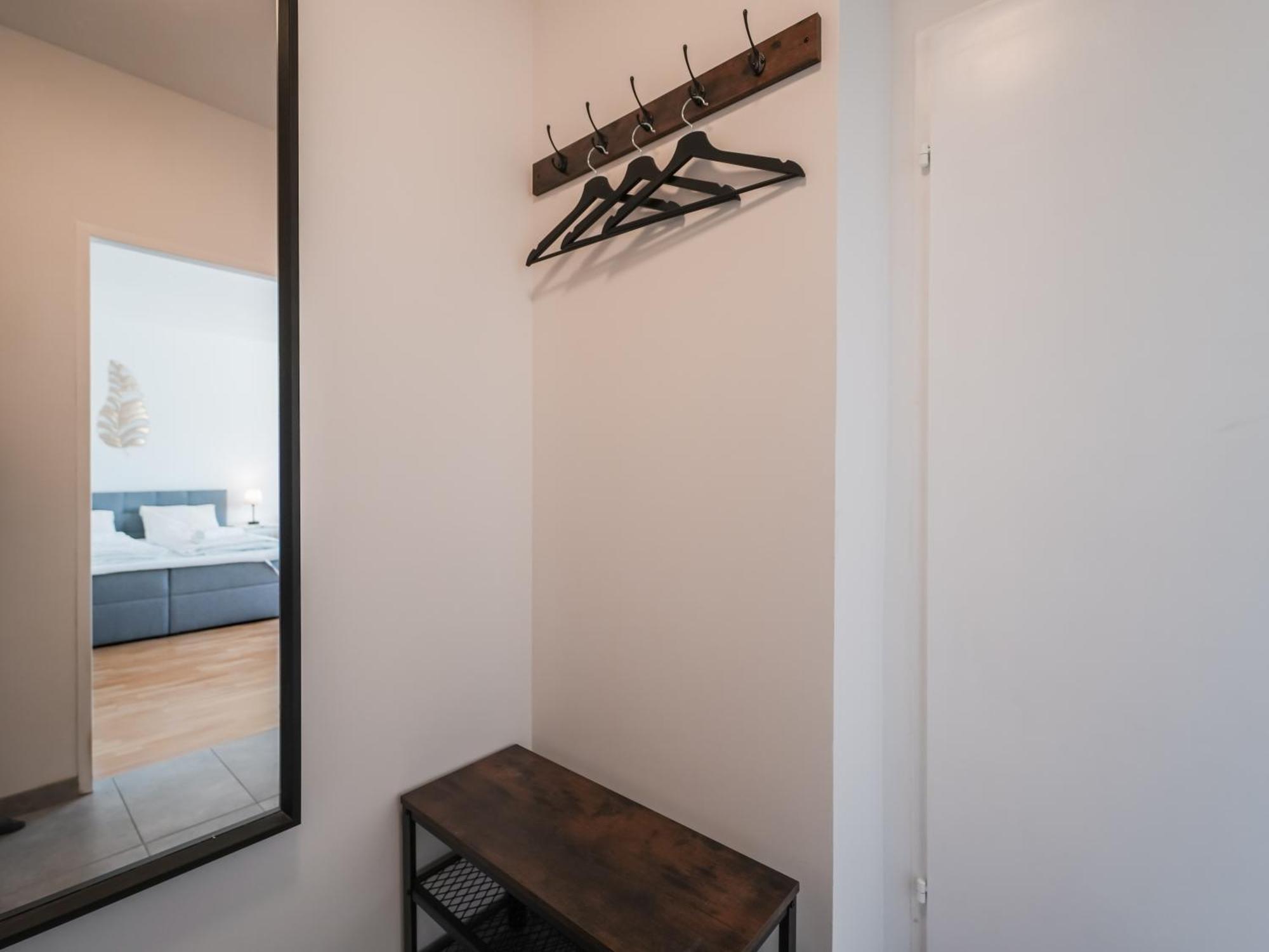 Spacious Apartments With View & Free Parking Wiener Neustadt Exterior foto