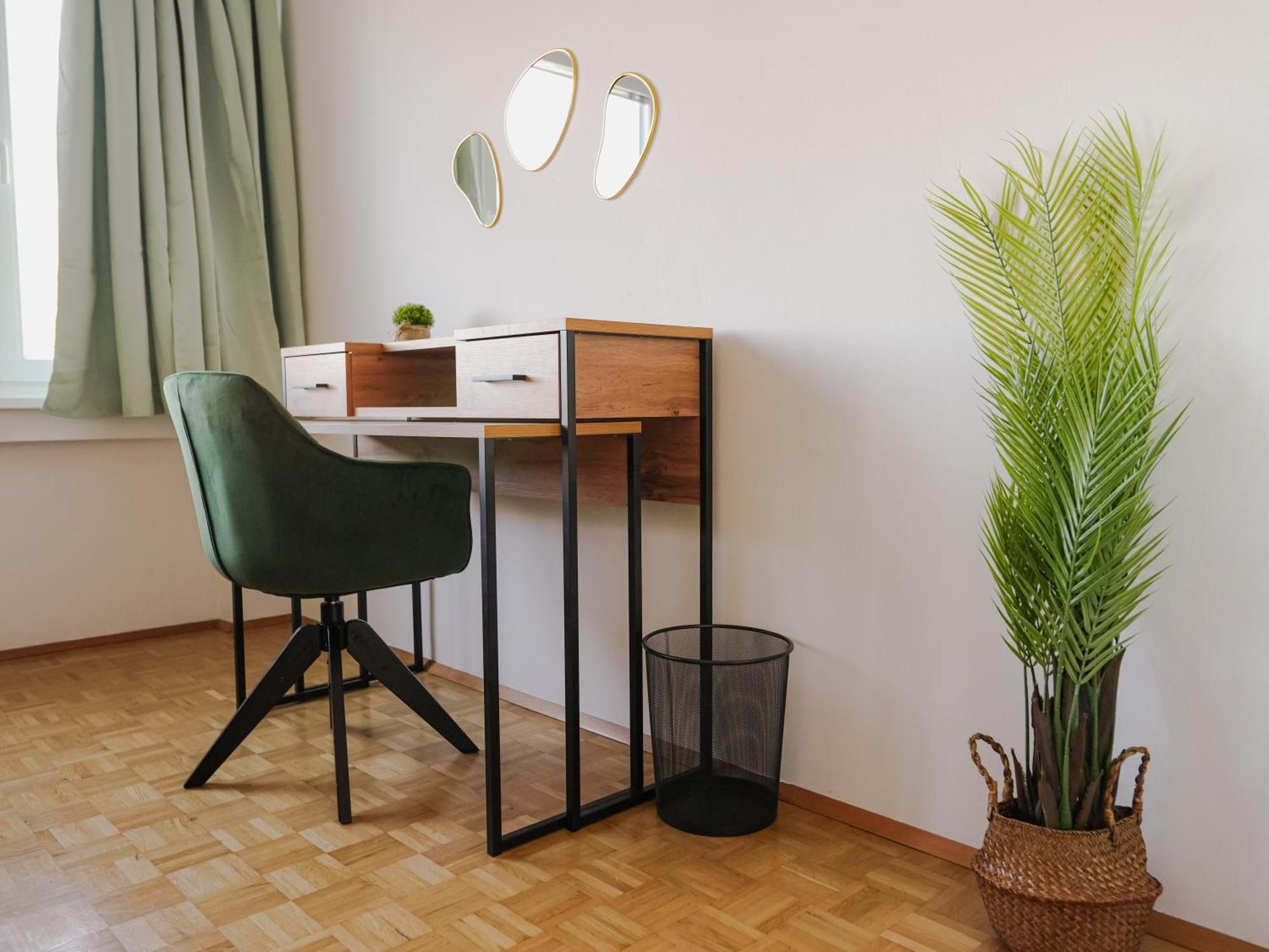 Spacious Apartments With View & Free Parking Wiener Neustadt Exterior foto